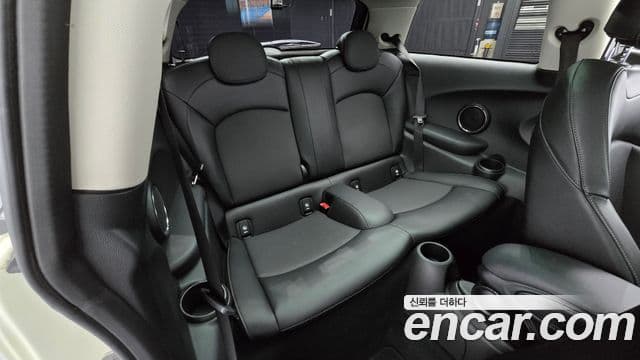 Mini Cooper S 3세대, 2017 12