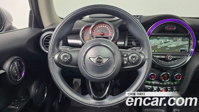 Mini Cooper S 3세대, 2017 13