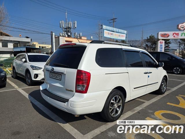 Kia Carnival R топовая версия, 2014 3