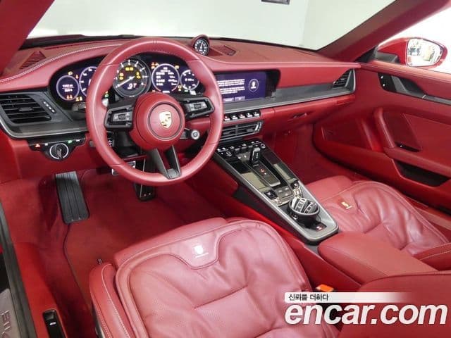 Porsche 911 (992) Carrera 4S кабриолет, 2023 6