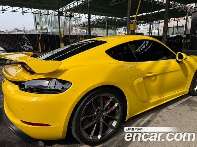 Porsche 718 카이맨 4.0 GT4, 2023 2