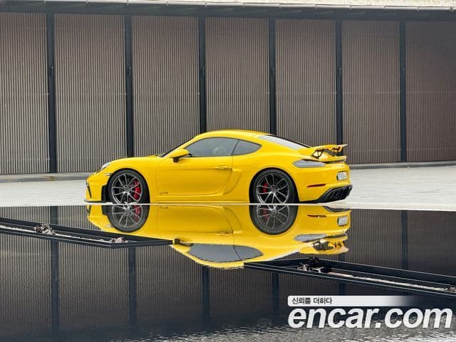 Porsche 718 카이맨 4.0 GT4, 2023 все фото