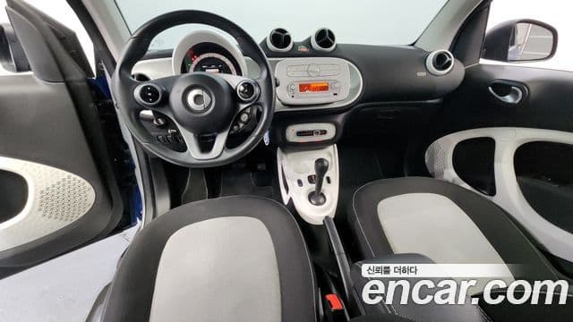 Smart 포투 купе 3세대 1.0 Fashion, 2015 7