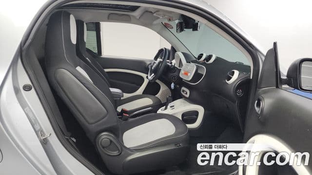 Smart 포투 купе 3세대 1.0 Fashion, 2015 11