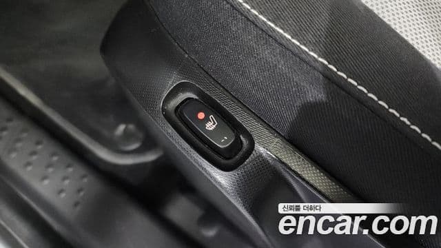 Smart 포투 купе 3세대 1.0 Fashion, 2015 18