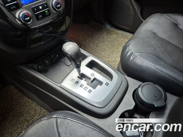 Hyundai Santa Fe CM люксовая версия, 2012 16