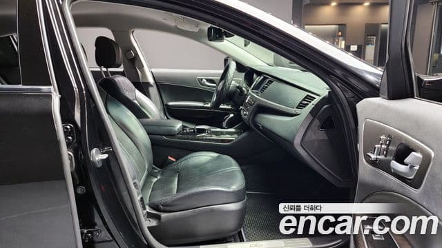 Kia K9 Executive, 2014 10