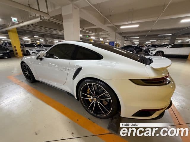 Porsche 911 (992) турбо S, 2021 3