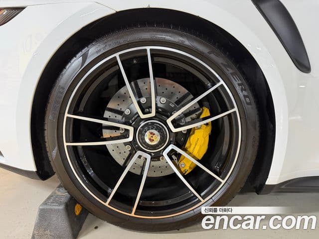 Porsche 911 (992) турбо S, 2021 13