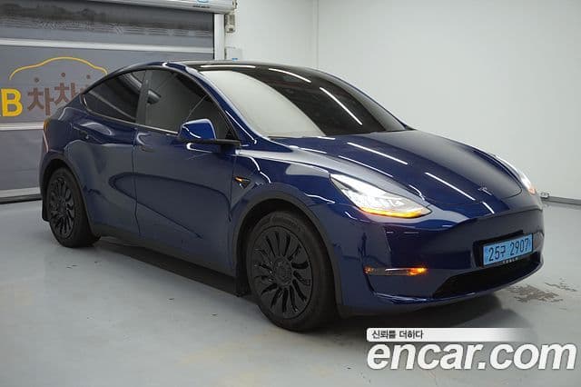 Tesla модель Y Long Range AWD, 2022 4