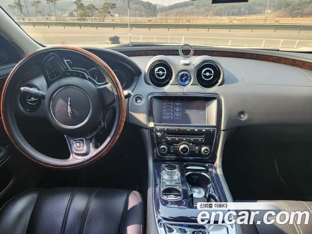 Jaguar All New XJ X351, 2011 все фото