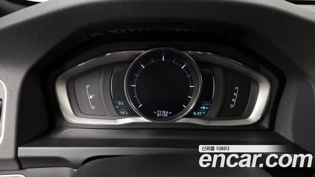 Volvo S60 2세대, 2014 8