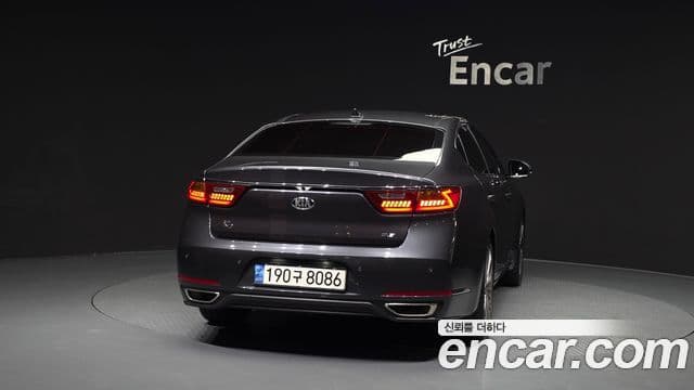 Kia All New K7 2.4 GDI Limited, 2017 4