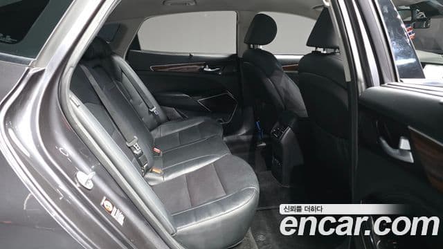 Kia All New K7 2.4 GDI Limited, 2017 12