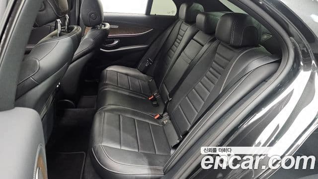 Mercedes-Benz E-класс W213 Exclusive, 2022 12