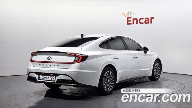 Hyundai Sonata гибрид (DN8) Premium Plus, 2023 2