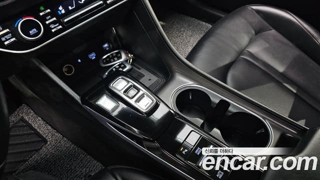 Hyundai Sonata гибрид (DN8) Premium Plus, 2023 9