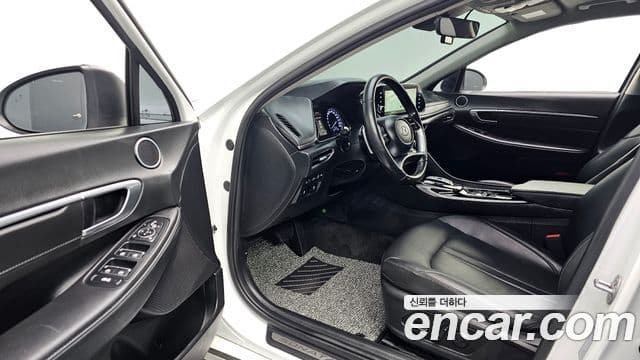 Hyundai Sonata гибрид (DN8) Premium Plus, 2023 10