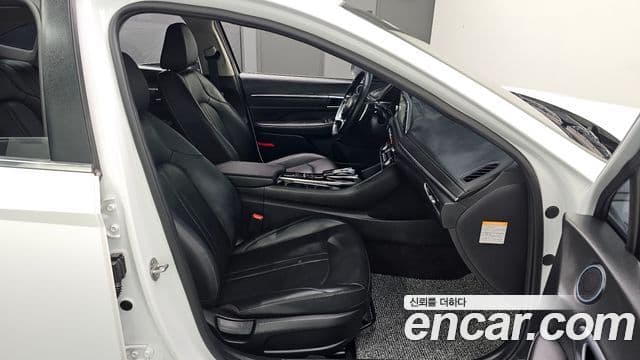 Hyundai Sonata гибрид (DN8) Premium Plus, 2023 13