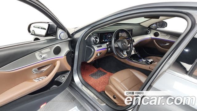 Mercedes-Benz E-класс W213 AMG Line, 2017 10