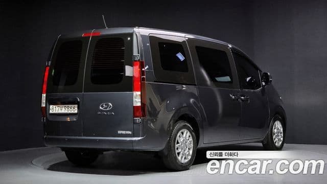 Hyundai Staria Modern, 2022 2
