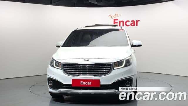 Kia All New Carnival Luxury, 2017 3