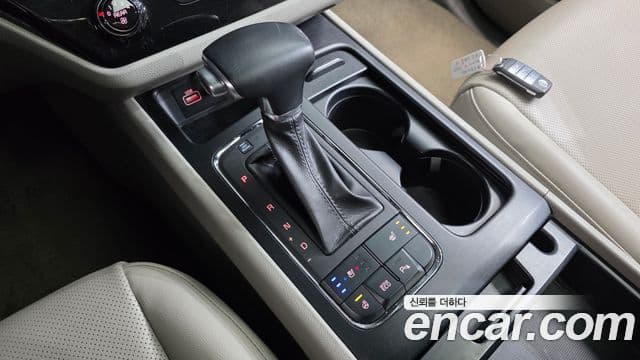 Kia All New Carnival Luxury, 2017 9