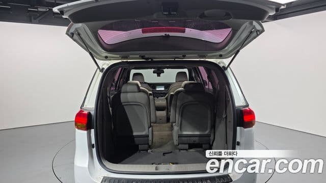 Kia All New Carnival Luxury, 2017 20