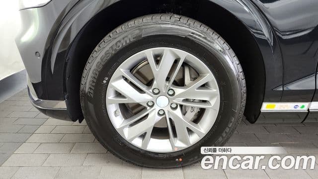 Genesis GV70, 2026 все фото