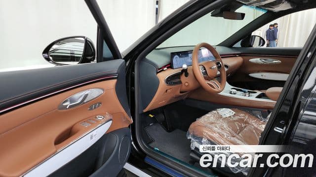 Genesis GV70, 2026 10