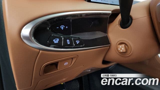 Genesis GV70, 2026 16