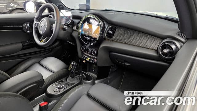Mini Cooper Электрический (Electric) 3세대, 2024 7