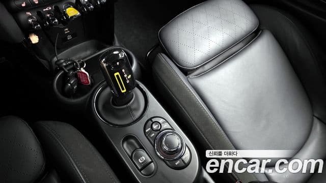 Mini Cooper Электрический (Electric) 3세대, 2024 9