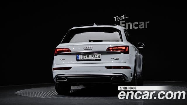 Audi Q5 (FY) Premium, 2021 4