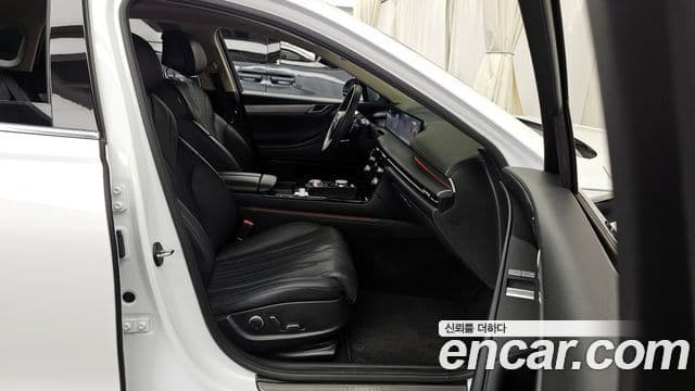 Genesis G80 (RG3) бензин 2.5 турбо AWD, 2025 11