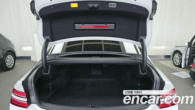 Genesis G80 (RG3) бензин 2.5 турбо AWD, 2025 20