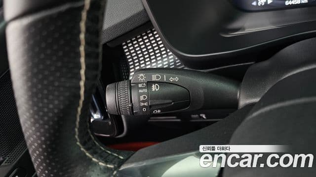 Volvo XC40 B4 R-Design, 2021 18