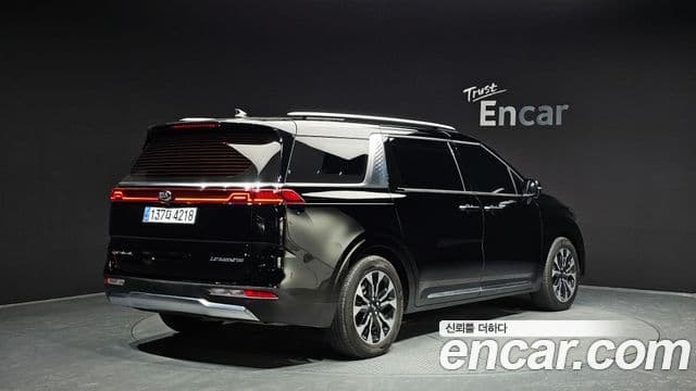 Kia Carnival 4세대 Signature, 2021 2