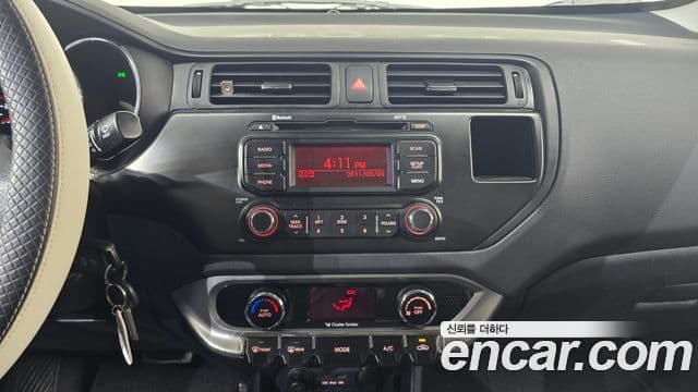 Kia All New Pride Luxury Eco Plus, 2012 15