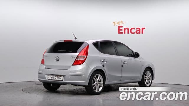 Hyundai i30 빌트인캠2 — базовая версия - Built-in Cam 2, 2011 2