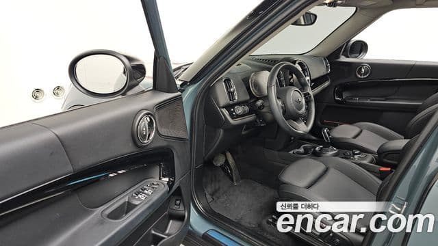 Mini Cooper Countryman 2세대, 2024 10