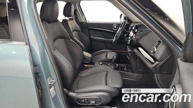 Mini Cooper Countryman 2세대, 2024 11