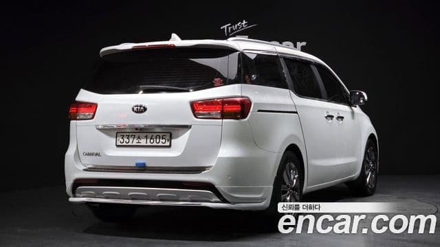 Kia All New Carnival Prestige, 2018 2