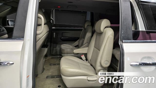 Kia All New Carnival Prestige, 2018 12