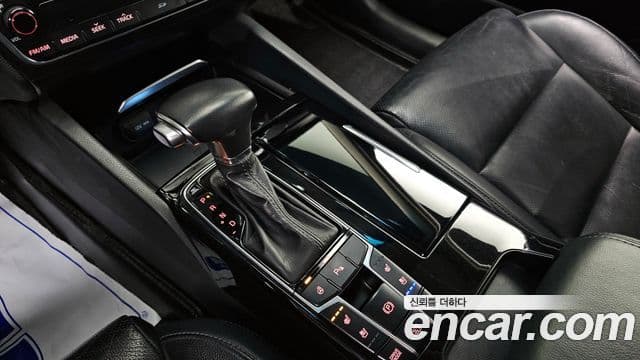 Kia All New K7 Prestige, 2016 9