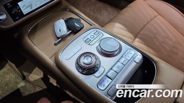 Genesis G90 (RS4) бензин 3.5 турбо AWD, 2023 9