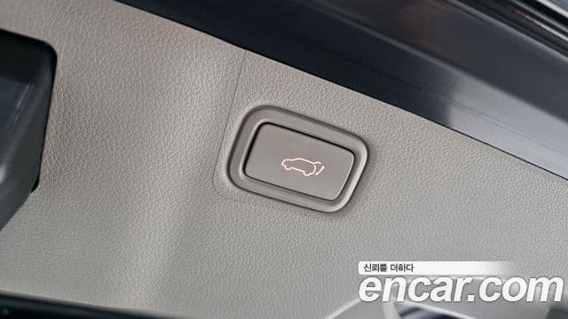 Kia The / новый New Carnival Special, 2019 17