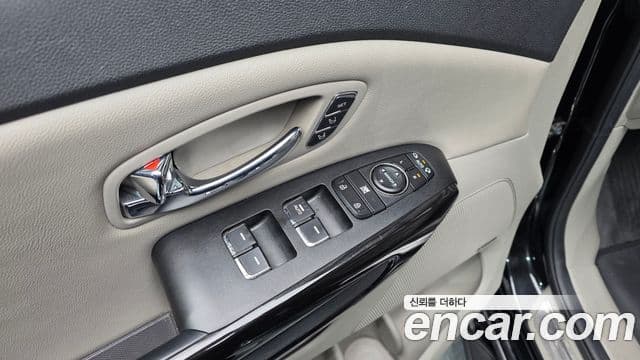 Kia The / новый New Carnival Special, 2019 18