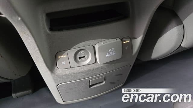 Kia The / новый New Carnival Special, 2019 19