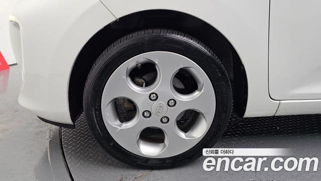 Kia The / новый New Morning bi-fuel Smart, 2016 все фото